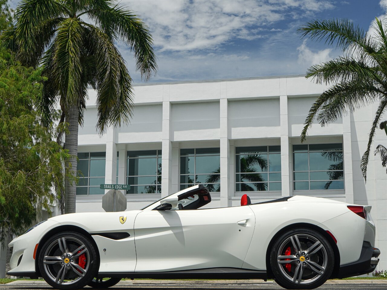 2020 Ferrari Portofino   - Photo 52 - Bonita Springs, FL 34134