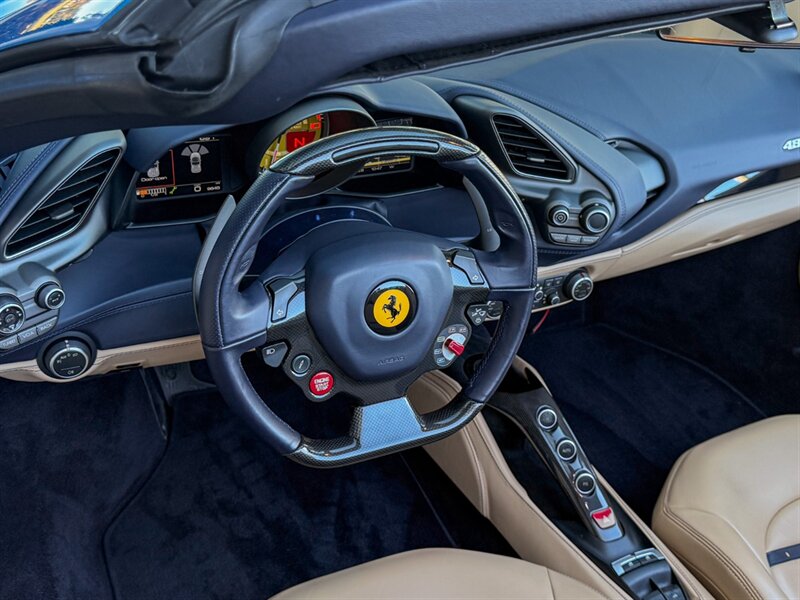 2017 Ferrari 488 Spider   - Photo 27 - Bonita Springs, FL 34134