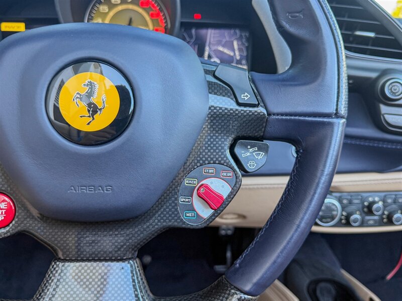 2017 Ferrari 488 Spider   - Photo 29 - Bonita Springs, FL 34134