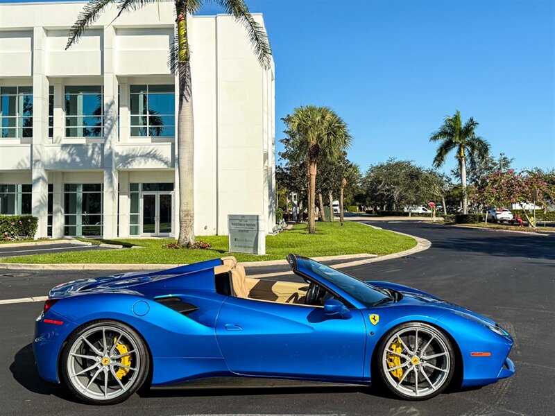 2017 Ferrari 488 Spider   - Photo 65 - Bonita Springs, FL 34134