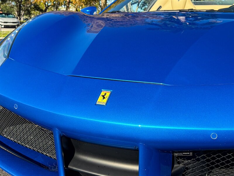 2017 Ferrari 488 Spider   - Photo 5 - Bonita Springs, FL 34134
