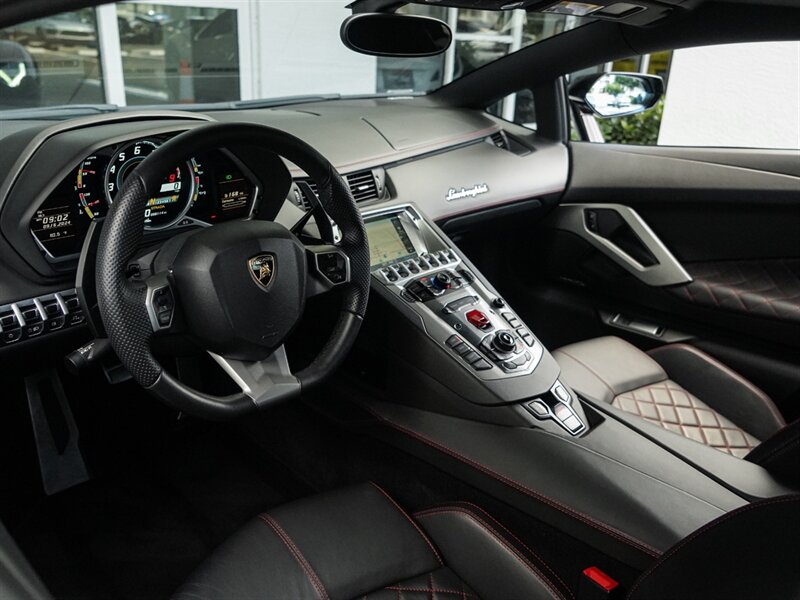 2014 Lamborghini Aventador LP 700-4   - Photo 2 - Bonita Springs, FL 34134