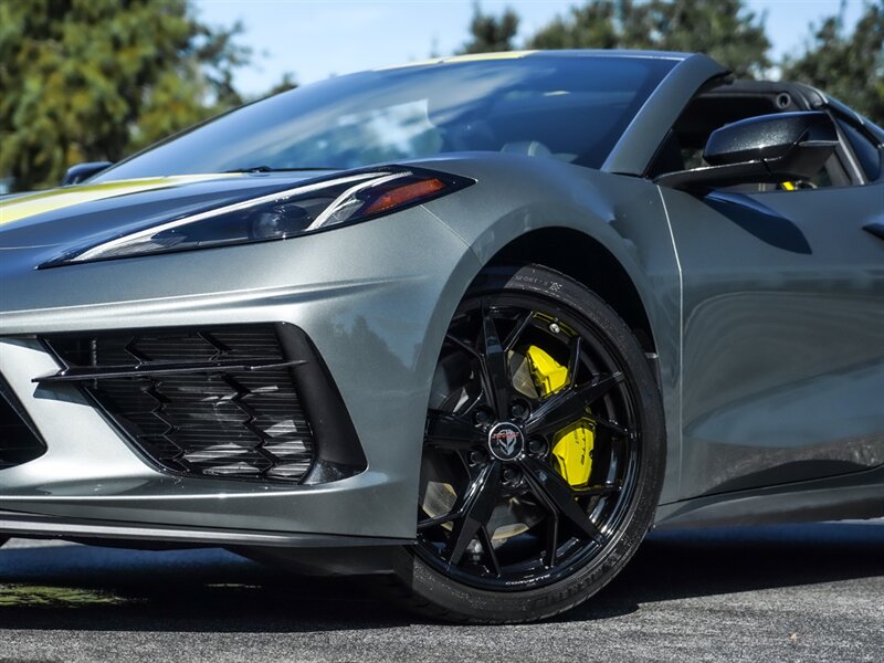 2022 Chevrolet Corvette C8R   - Photo 3 - Bonita Springs, FL 34134