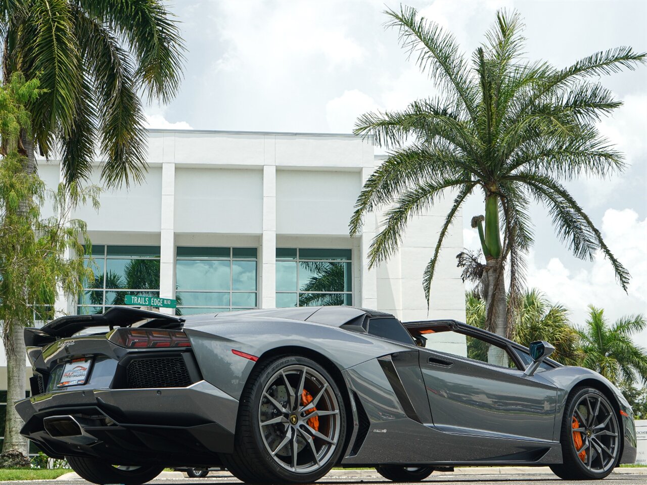 2015 Lamborghini Aventador LP 700-4 Roadster   - Photo 25 - Bonita Springs, FL 34134