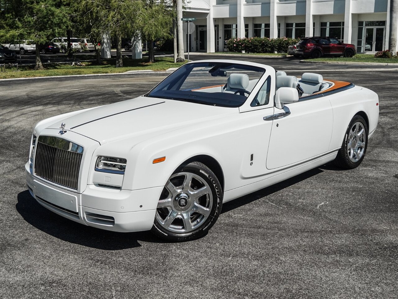 2015 Rolls-Royce Phantom Drophead Coupe   - Photo 12 - Bonita Springs, FL 34134