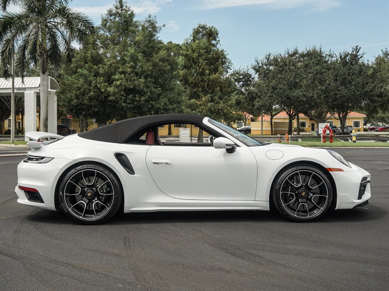 2022 Porsche 911 Turbo S  Cabriolet - Photo 81 - Bonita Springs, FL 34134