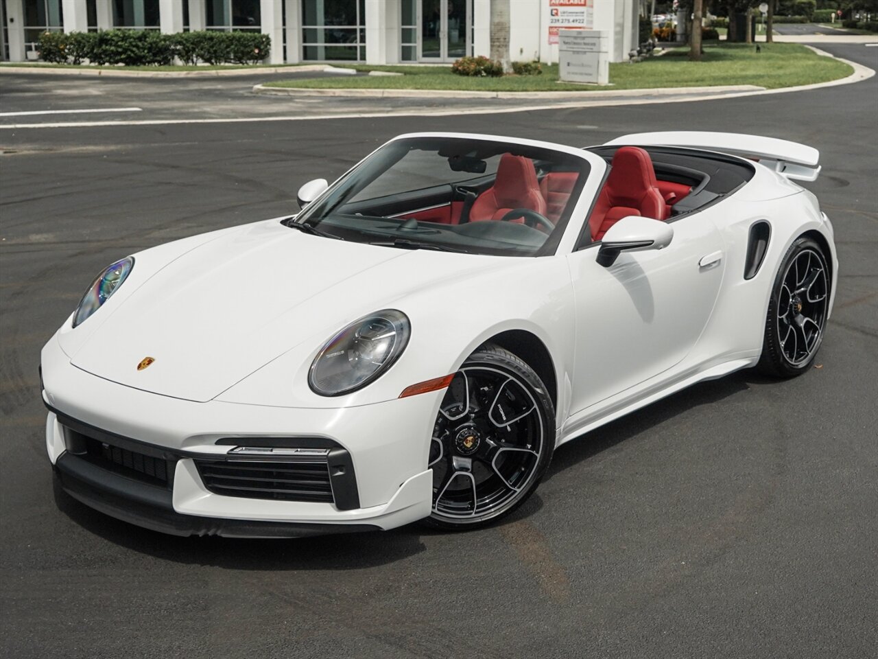 2022 Porsche 911 Turbo S  Cabriolet - Photo 10 - Bonita Springs, FL 34134