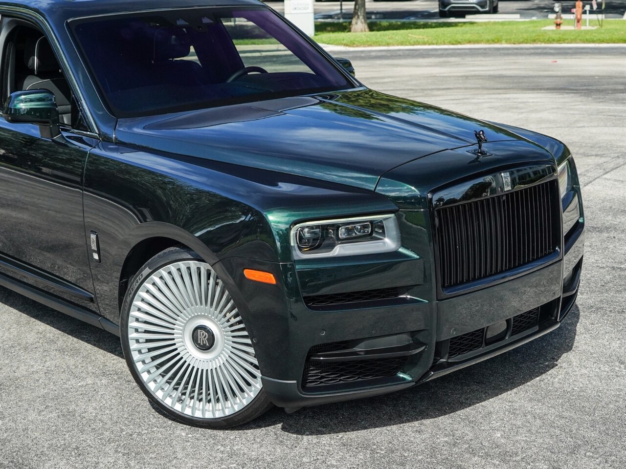 2020 Rolls-Royce Cullinan   - Photo 76 - Bonita Springs, FL 34134