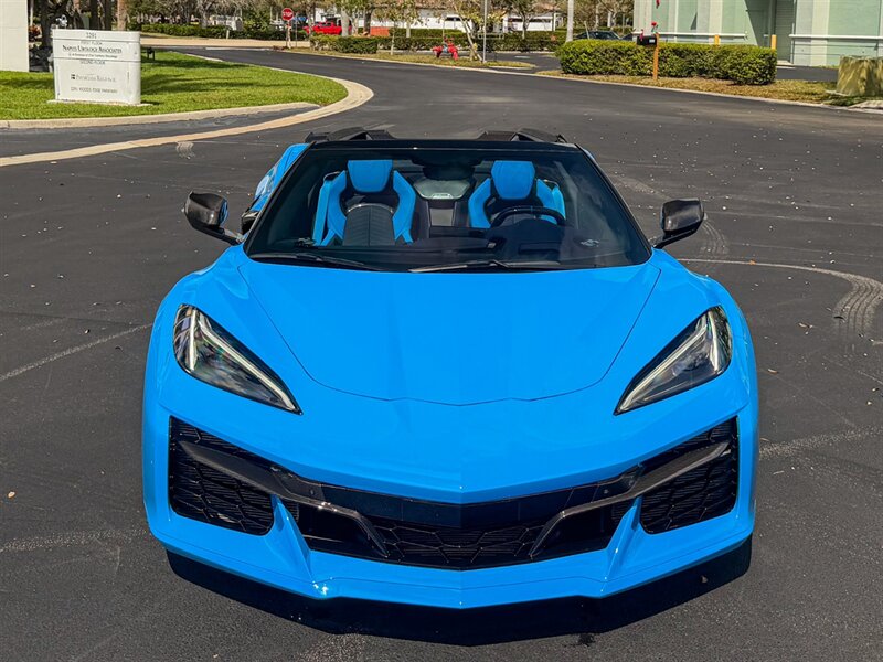 2023 Chevrolet Corvette Z06   - Photo 5 - Bonita Springs, FL 34134