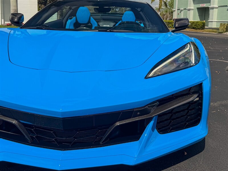 2023 Chevrolet Corvette Z06   - Photo 4 - Bonita Springs, FL 34134