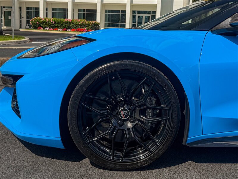 2023 Chevrolet Corvette Z06   - Photo 45 - Bonita Springs, FL 34134