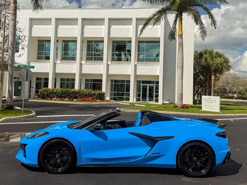 2023 Chevrolet Corvette Z06   - Photo 43 - Bonita Springs, FL 34134