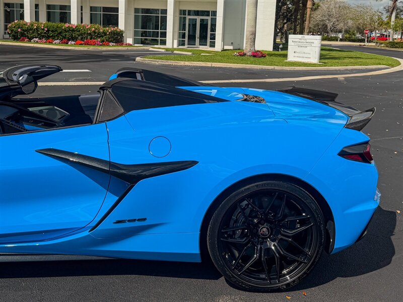 2023 Chevrolet Corvette Z06   - Photo 46 - Bonita Springs, FL 34134