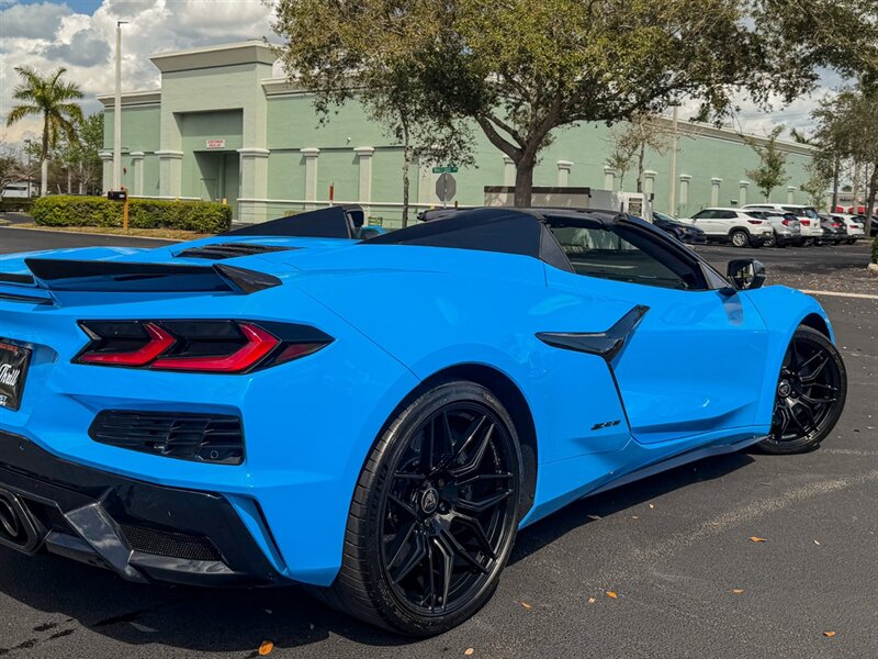 2023 Chevrolet Corvette Z06   - Photo 61 - Bonita Springs, FL 34134