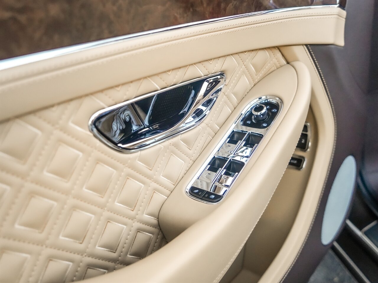 2020 Bentley Continental GT V8   - Photo 20 - Bonita Springs, FL 34134