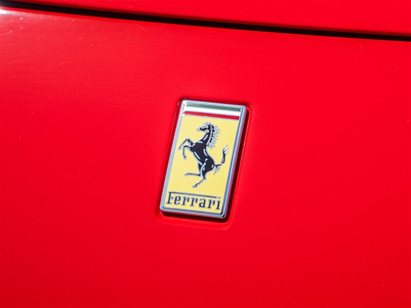 2022 Ferrari F8 Spider   - Photo 4 - Bonita Springs, FL 34134