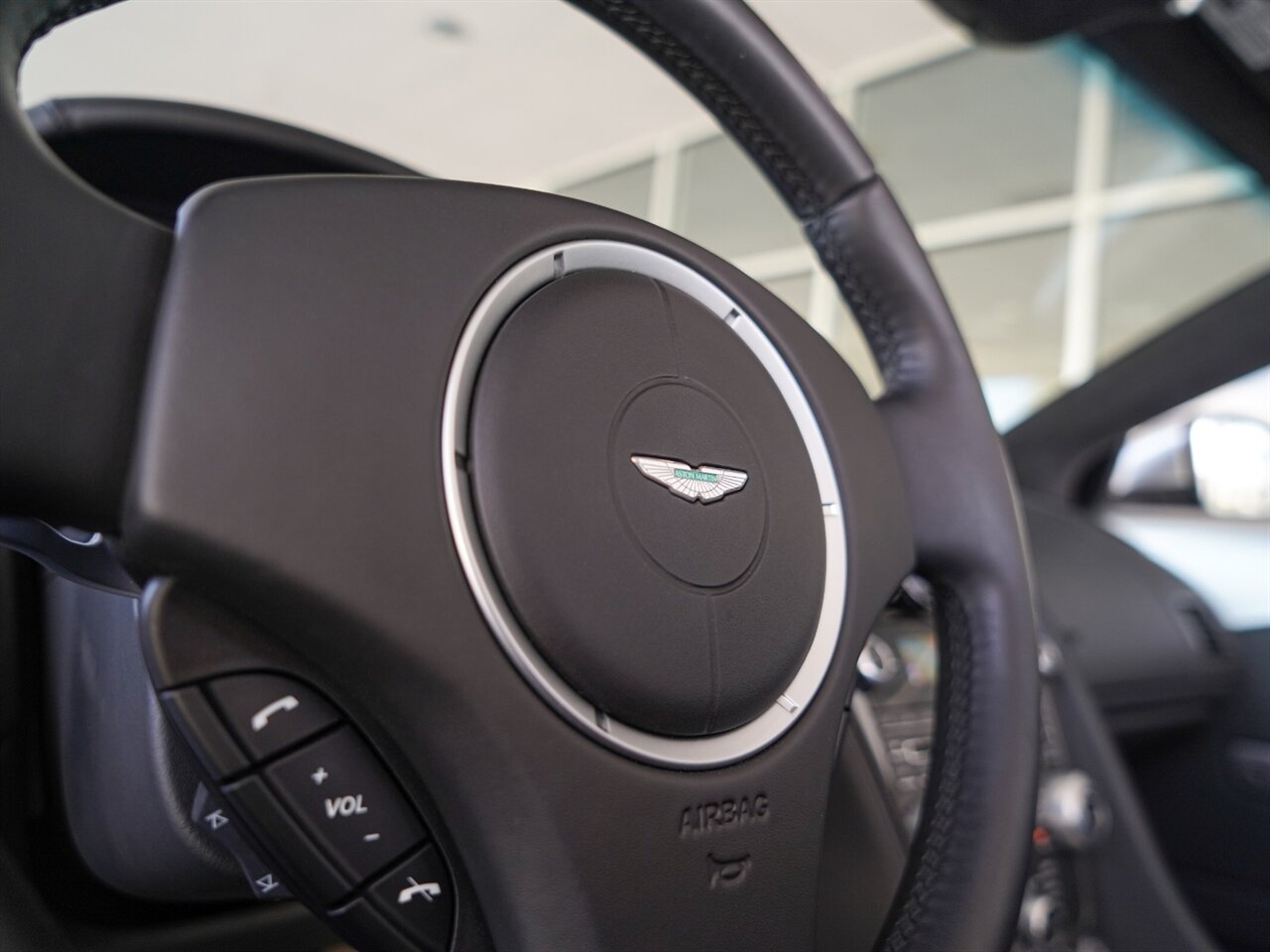 2012 Aston Martin Virage Volante   - Photo 14 - Bonita Springs, FL 34134