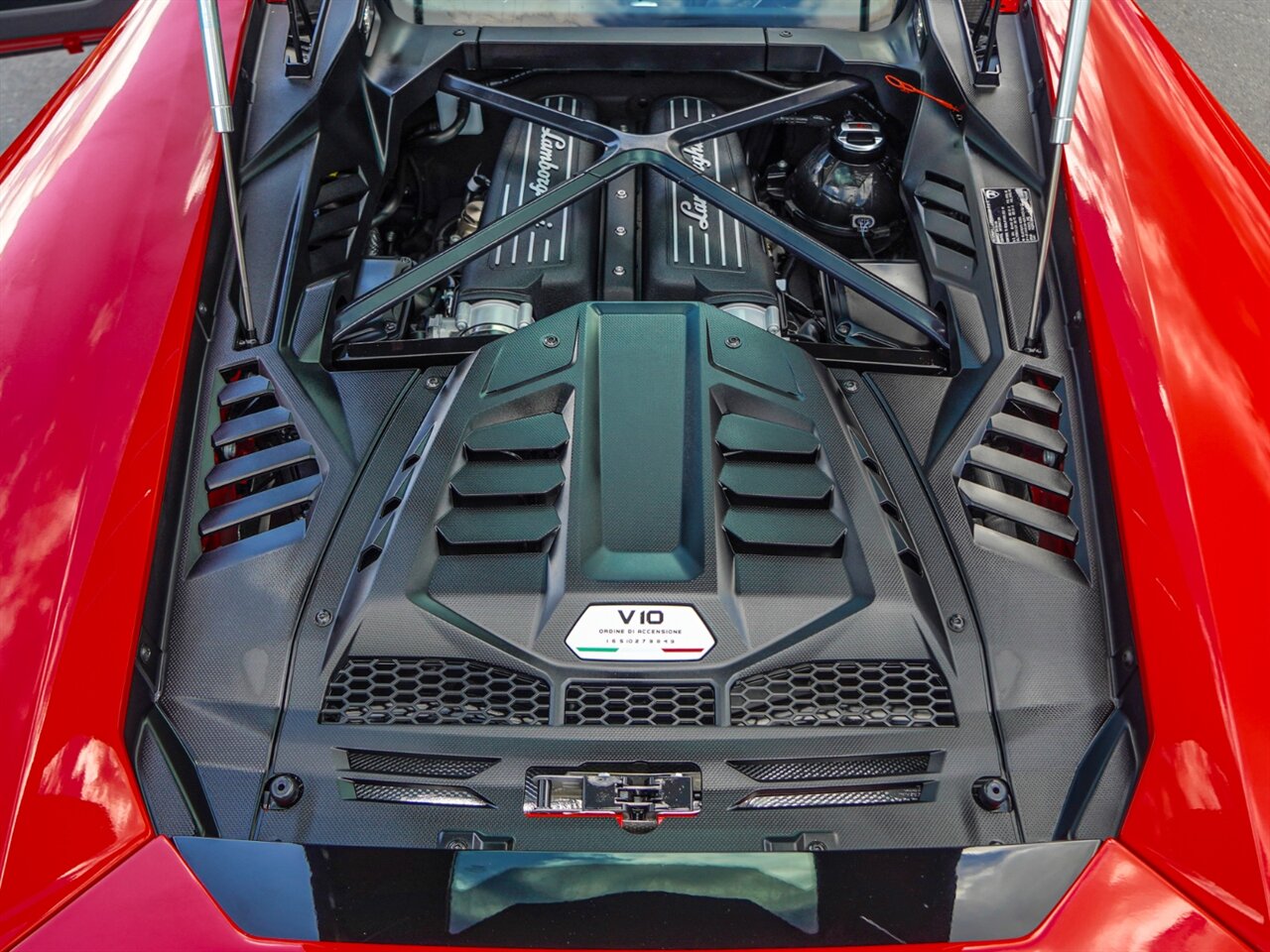 2021 Lamborghini Huracan EVO   - Photo 29 - Bonita Springs, FL 34134