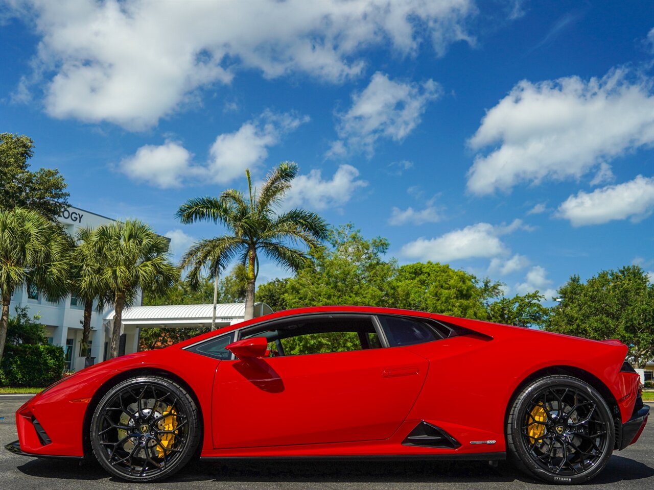 2021 Lamborghini Huracan EVO   - Photo 33 - Bonita Springs, FL 34134