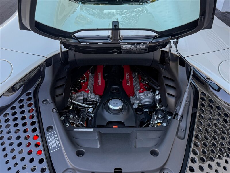 2024 Ferrari SF90 Spider   - Photo 36 - Bonita Springs, FL 34134