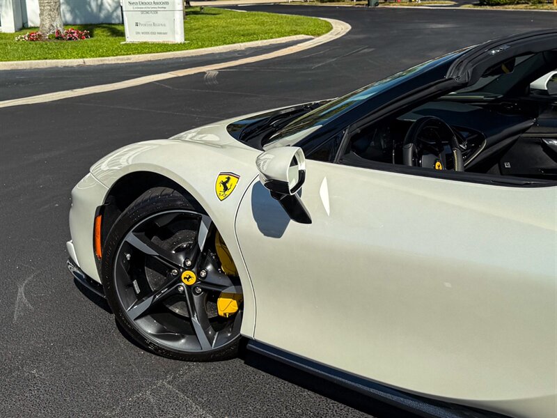 2024 Ferrari SF90 Spider   - Photo 48 - Bonita Springs, FL 34134