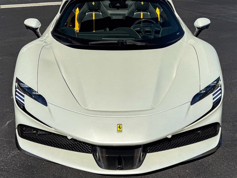 2024 Ferrari SF90 Spider   - Photo 4 - Bonita Springs, FL 34134