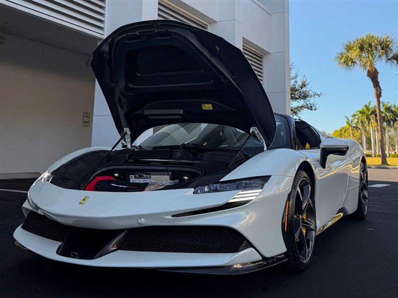 2024 Ferrari SF90 Spider   - Photo 38 - Bonita Springs, FL 34134