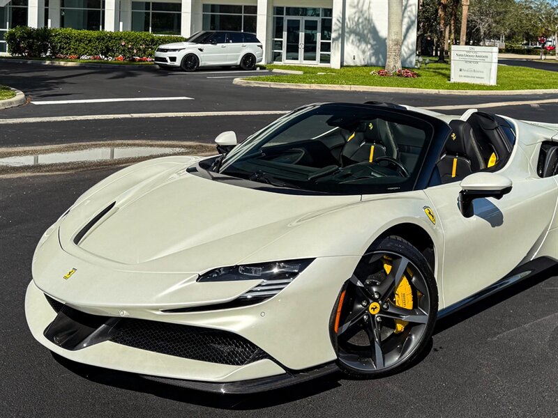 2024 Ferrari SF90 Spider   - Photo 9 - Bonita Springs, FL 34134