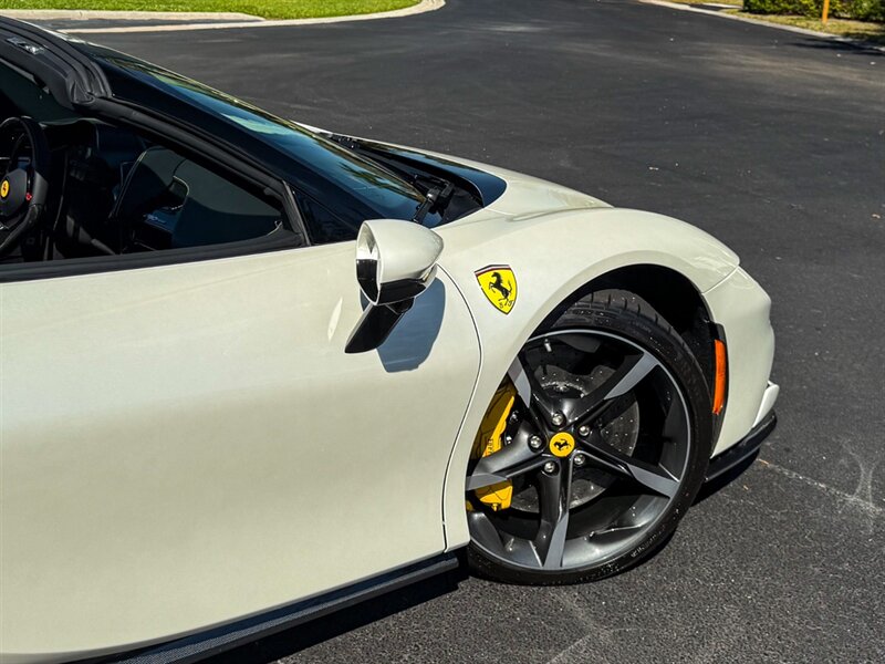 2024 Ferrari SF90 Spider   - Photo 60 - Bonita Springs, FL 34134