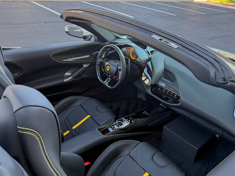 2024 Ferrari SF90 Spider   - Photo 23 - Bonita Springs, FL 34134