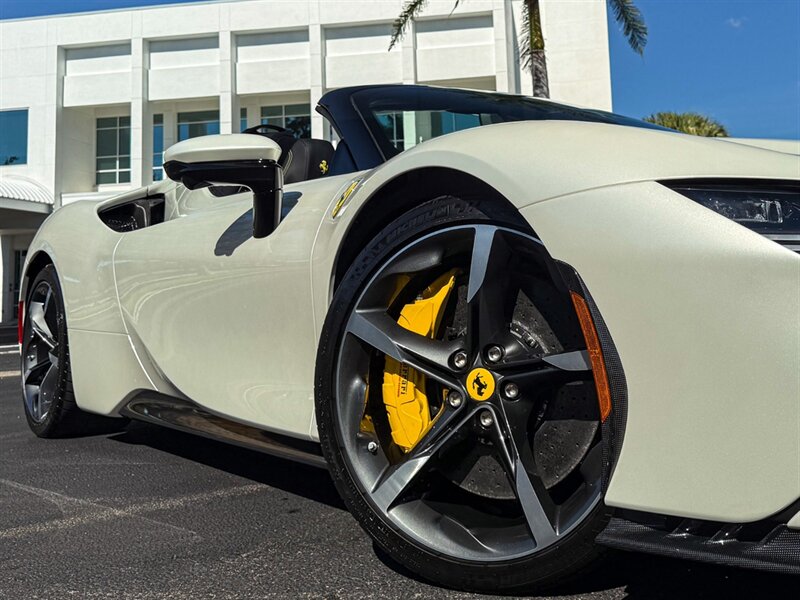 2024 Ferrari SF90 Spider   - Photo 74 - Bonita Springs, FL 34134