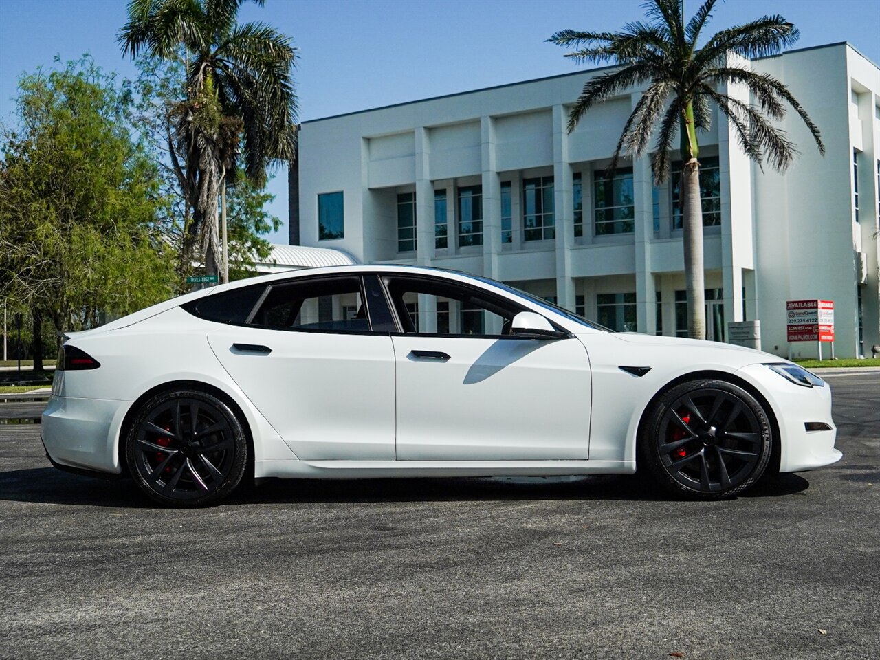 2023 Tesla Model S Plaid   - Photo 37 - Bonita Springs, FL 34134