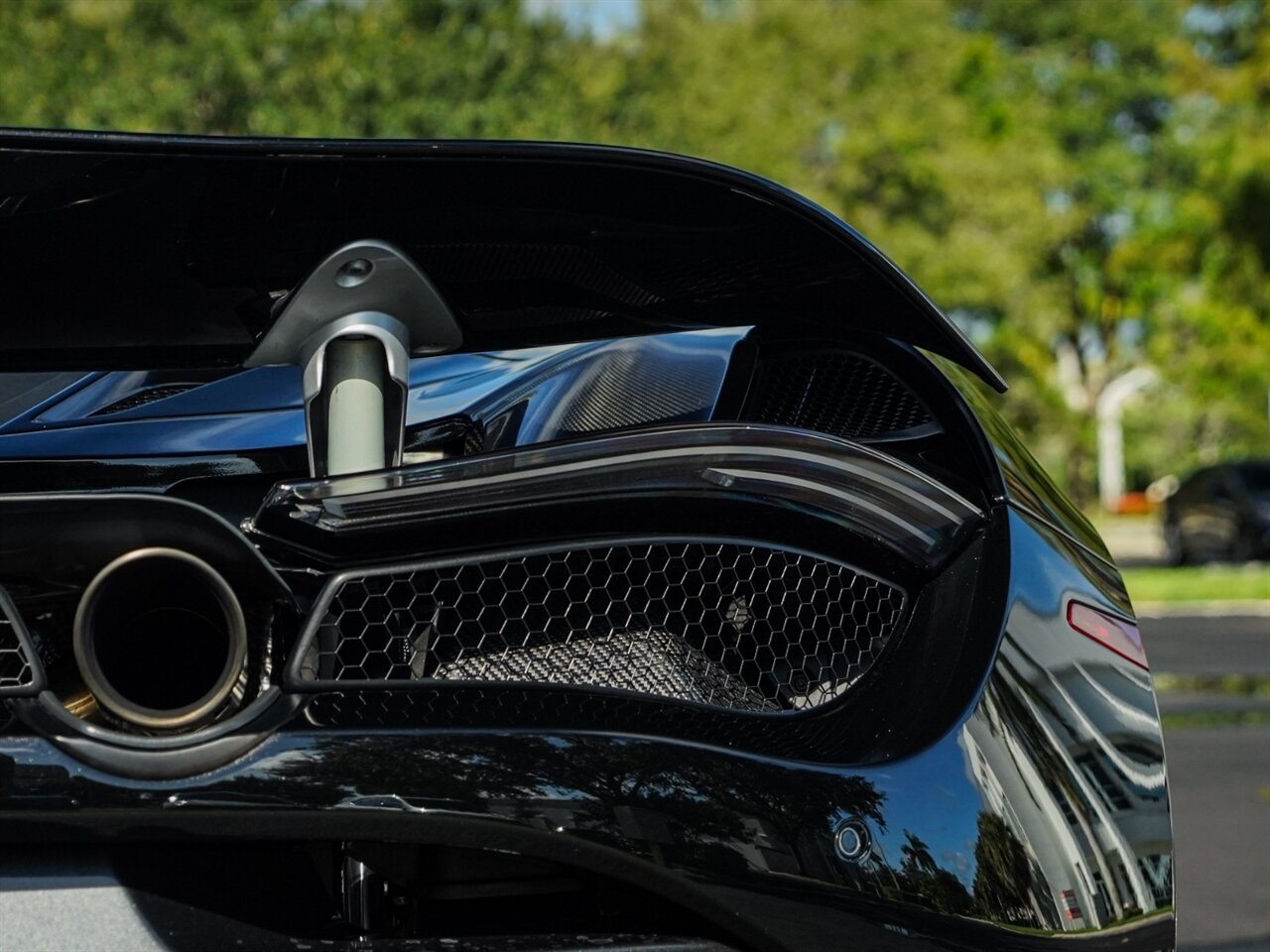 2022 McLaren 720S Spider Performance   - Photo 57 - Bonita Springs, FL 34134