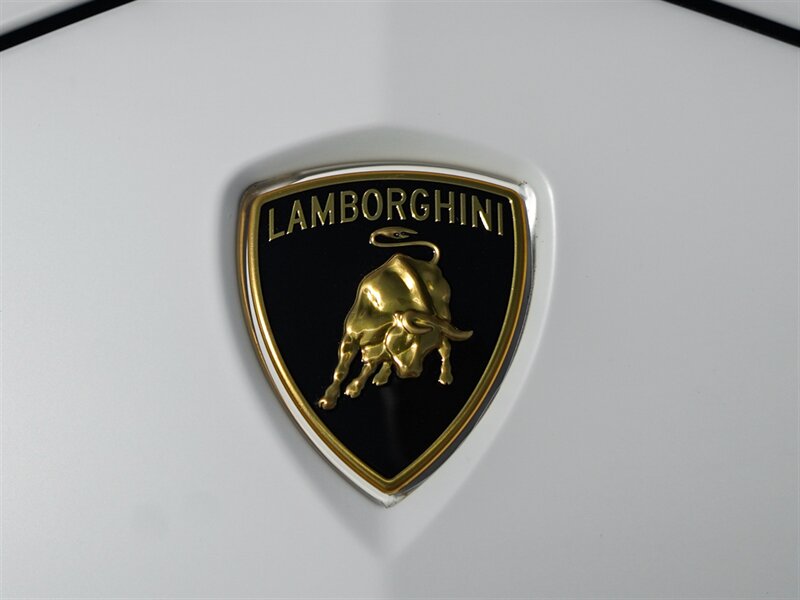 2021 Lamborghini Urus   - Photo 4 - Bonita Springs, FL 34134