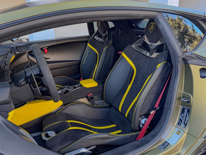 2023 Lamborghini Huracan Tecnica   - Photo 20 - Bonita Springs, FL 34134