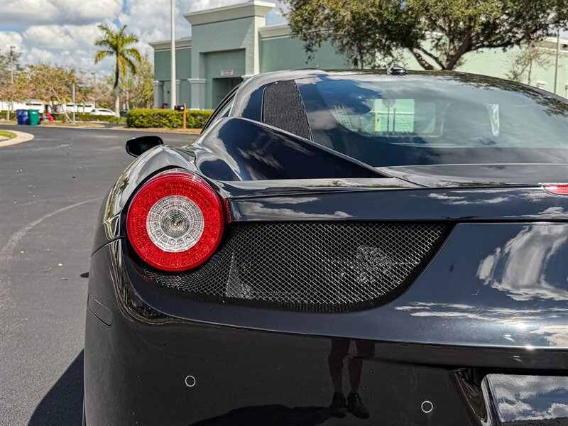 2010 Ferrari 458 Italia   - Photo 61 - Bonita Springs, FL 34134