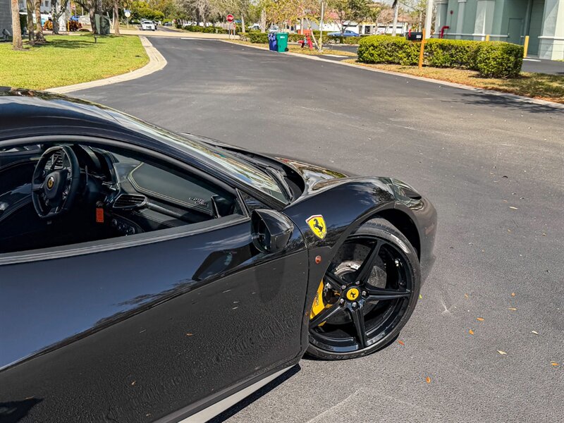 2010 Ferrari 458 Italia   - Photo 70 - Bonita Springs, FL 34134