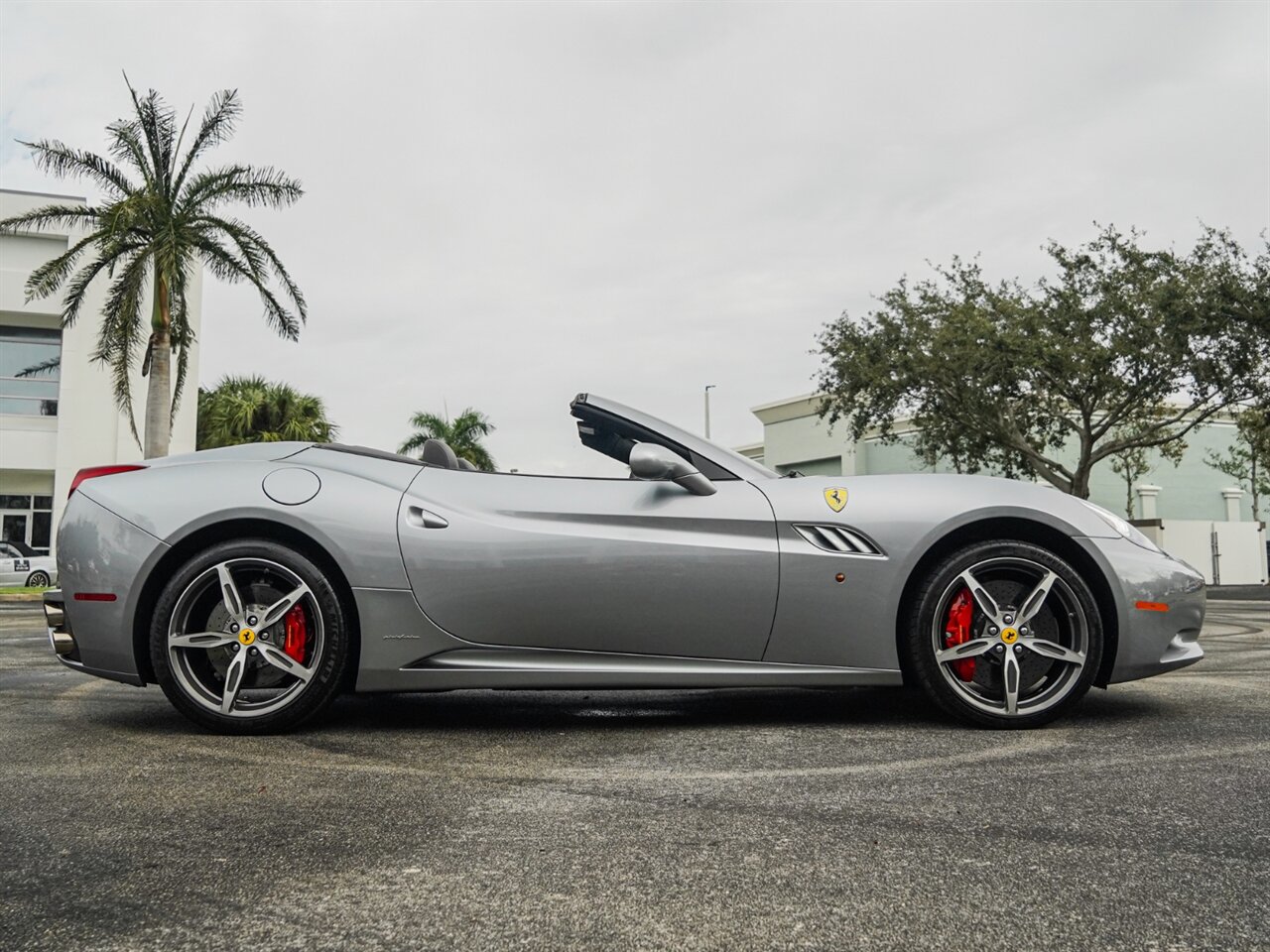 2014 Ferrari California   - Photo 69 - Bonita Springs, FL 34134