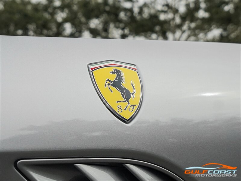 2014 Ferrari California photo