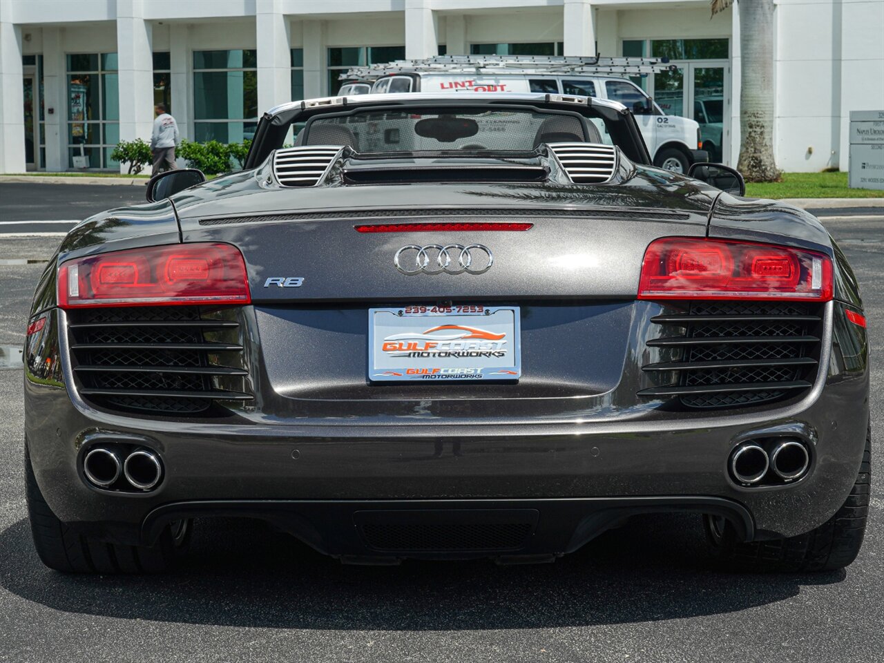 2012 Audi R8 4.2 quattro Spyder   - Photo 25 - Bonita Springs, FL 34134