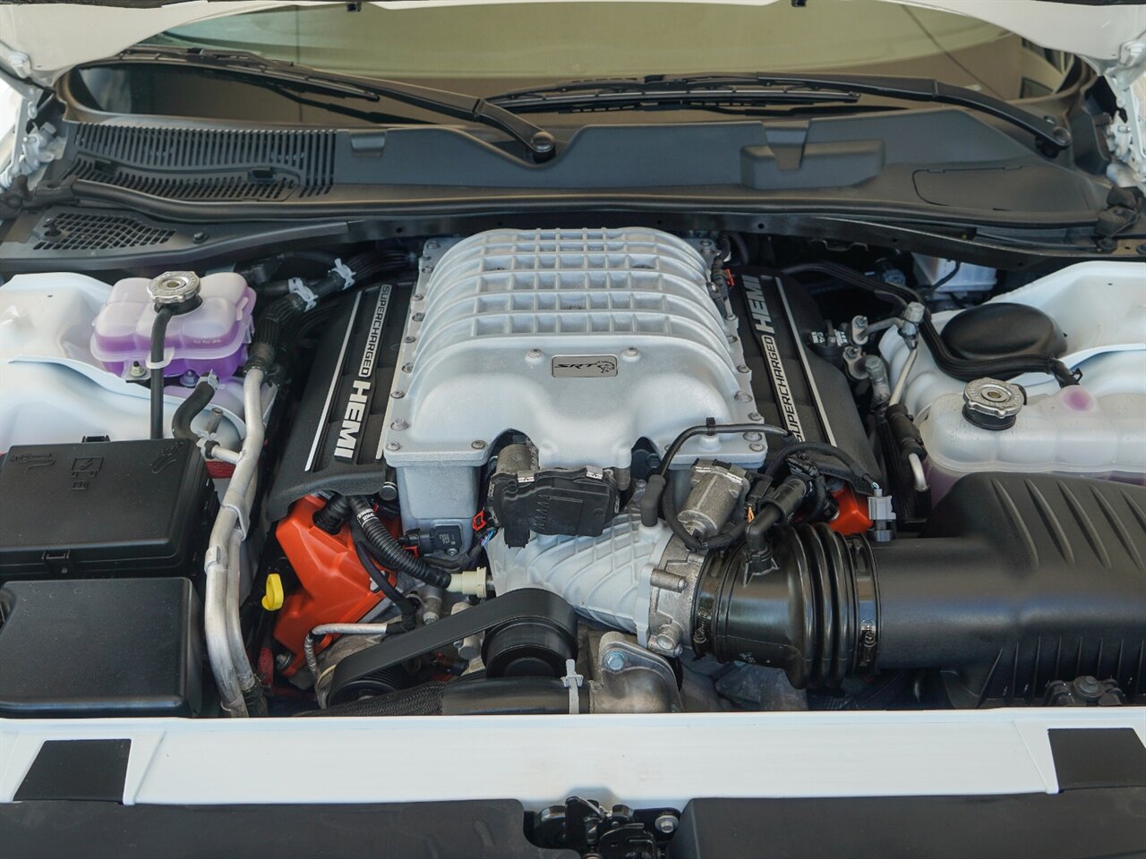 2018 Dodge Challenger SRT Hellcat   - Photo 22 - Bonita Springs, FL 34134