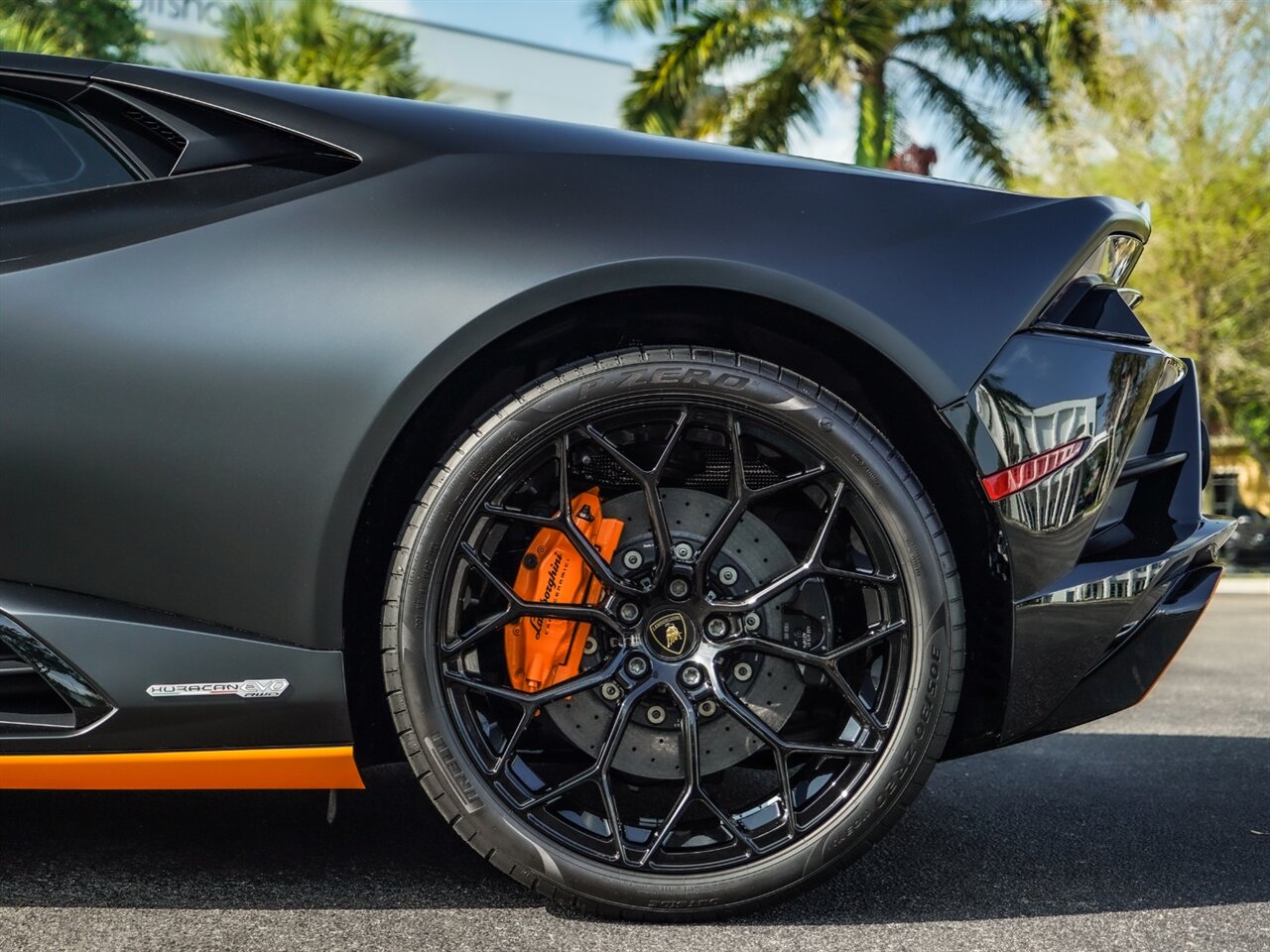 2022 Lamborghini Huracan EVO   - Photo 32 - Bonita Springs, FL 34134