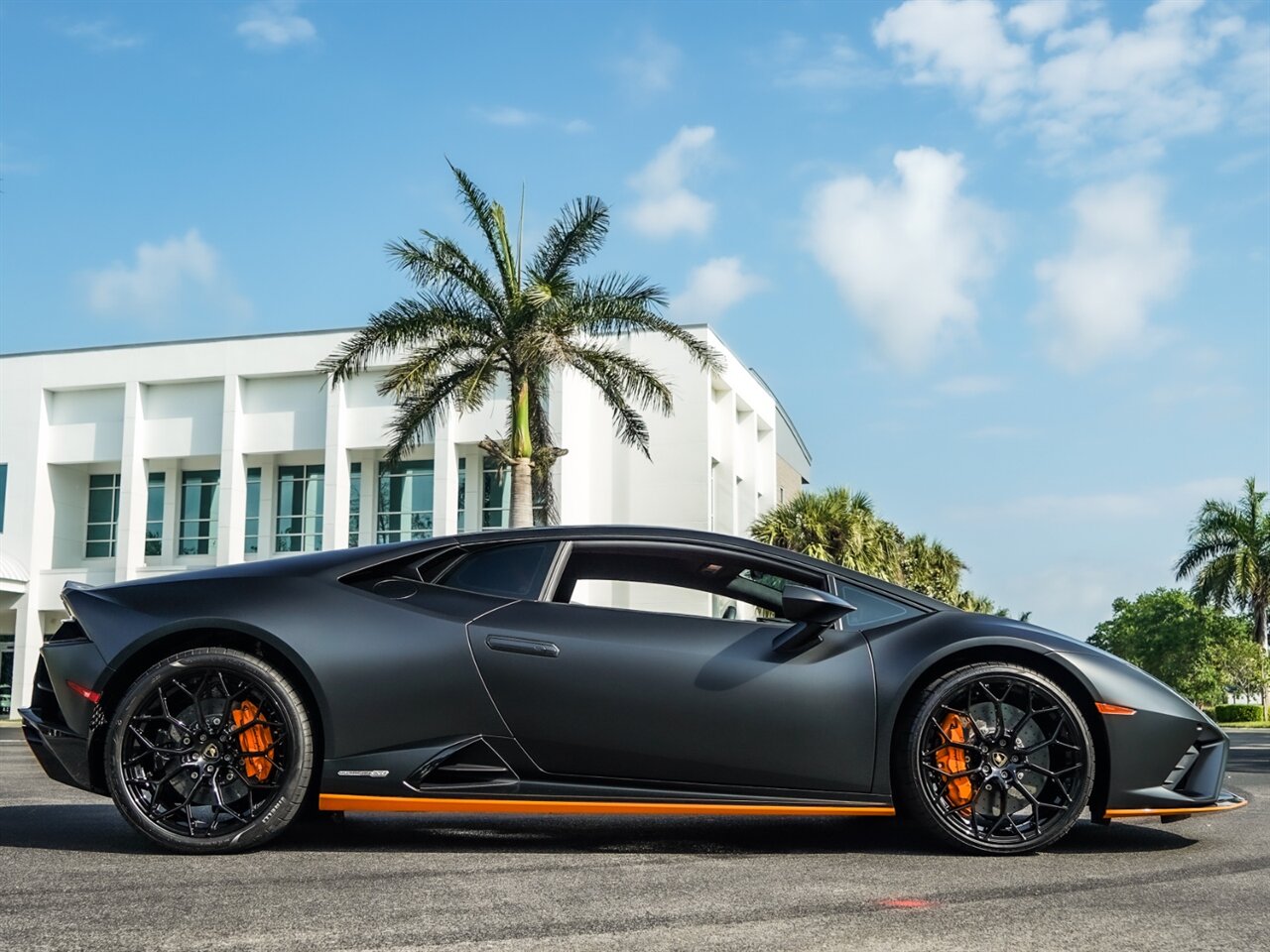 2022 Lamborghini Huracan EVO   - Photo 41 - Bonita Springs, FL 34134