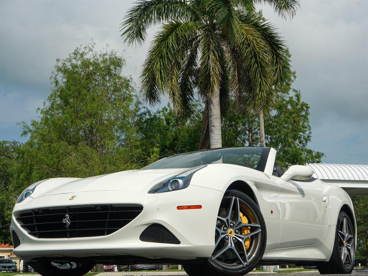 2015 Ferrari California T   - Photo 12 - Bonita Springs, FL 34134