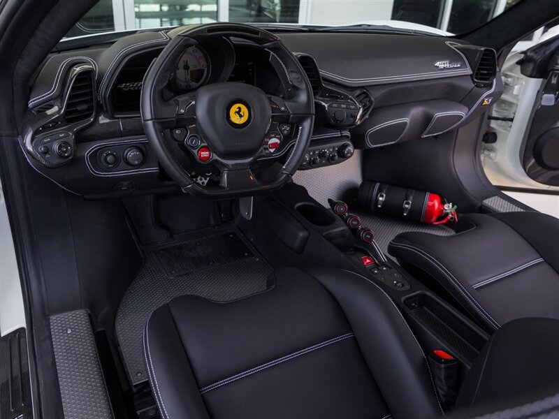 2015 Ferrari 458 Speciale   - Photo 2 - Bonita Springs, FL 34134