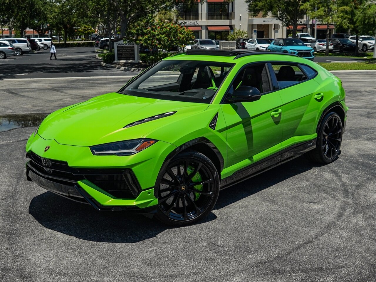 2023 Lamborghini Urus S   - Photo 10 - Bonita Springs, FL 34134