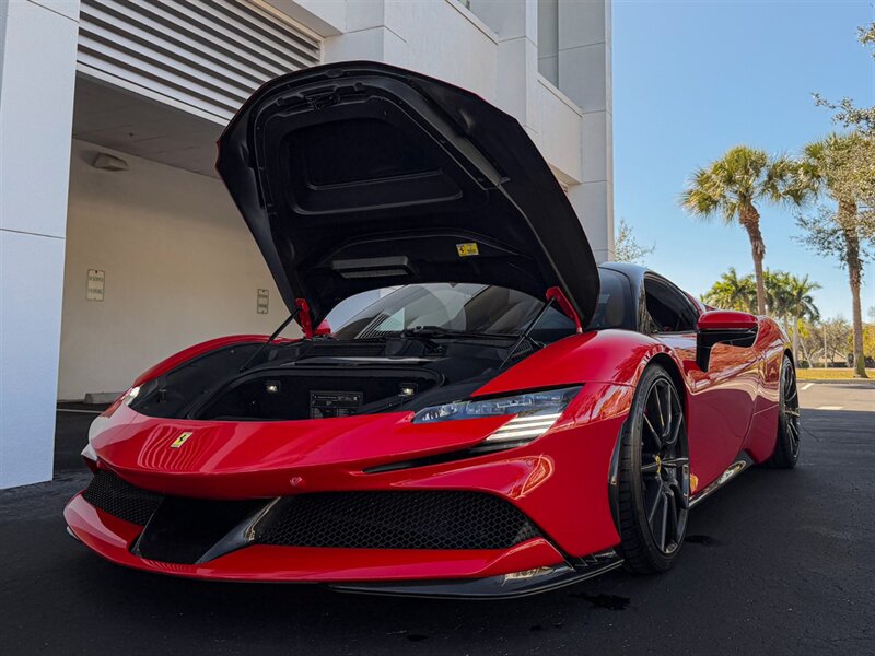 2021 Ferrari SF90 Stradale   - Photo 48 - Bonita Springs, FL 34134