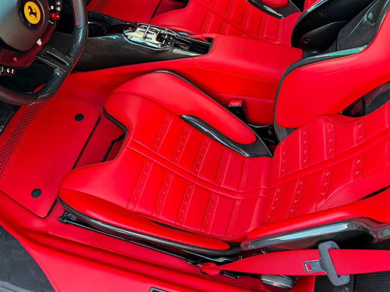 2021 Ferrari SF90 Stradale   - Photo 22 - Bonita Springs, FL 34134