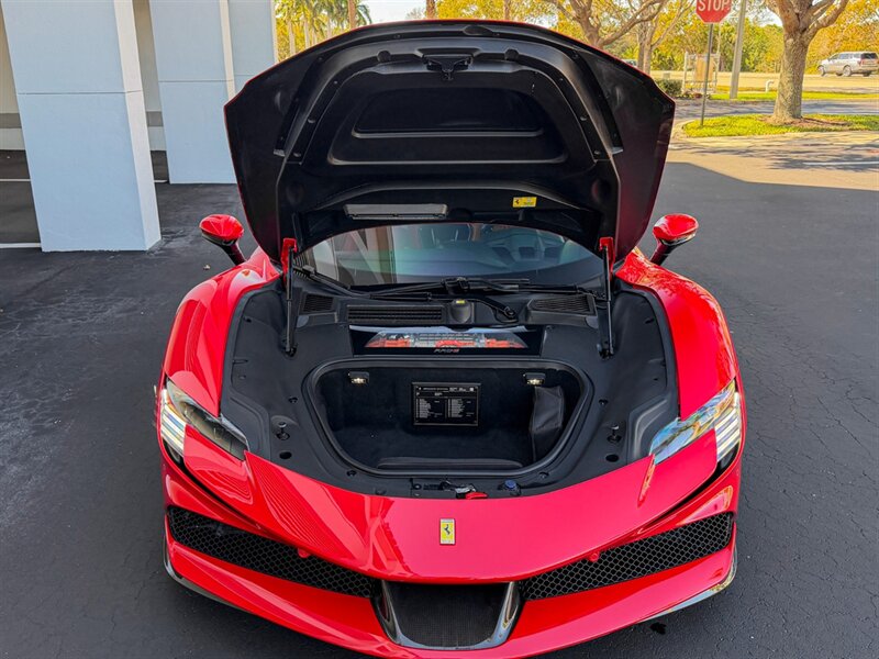 2021 Ferrari SF90 Stradale   - Photo 45 - Bonita Springs, FL 34134
