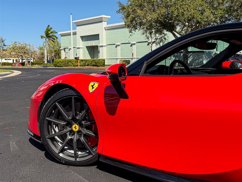 2021 Ferrari SF90 Stradale   - Photo 57 - Bonita Springs, FL 34134